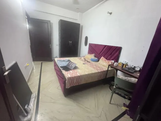 Sector 40: Fully furnished 3 BHK, first floor — photo 5