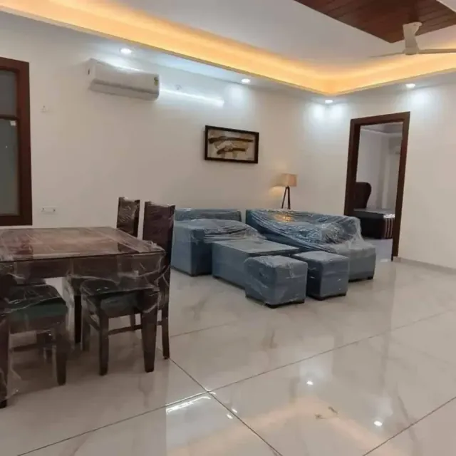Sector 57, Gurugram | Fully furnished 3BHK builder floor | Lift & stilt parking | ₹90,000/month | 15 days brokerage — photo 2