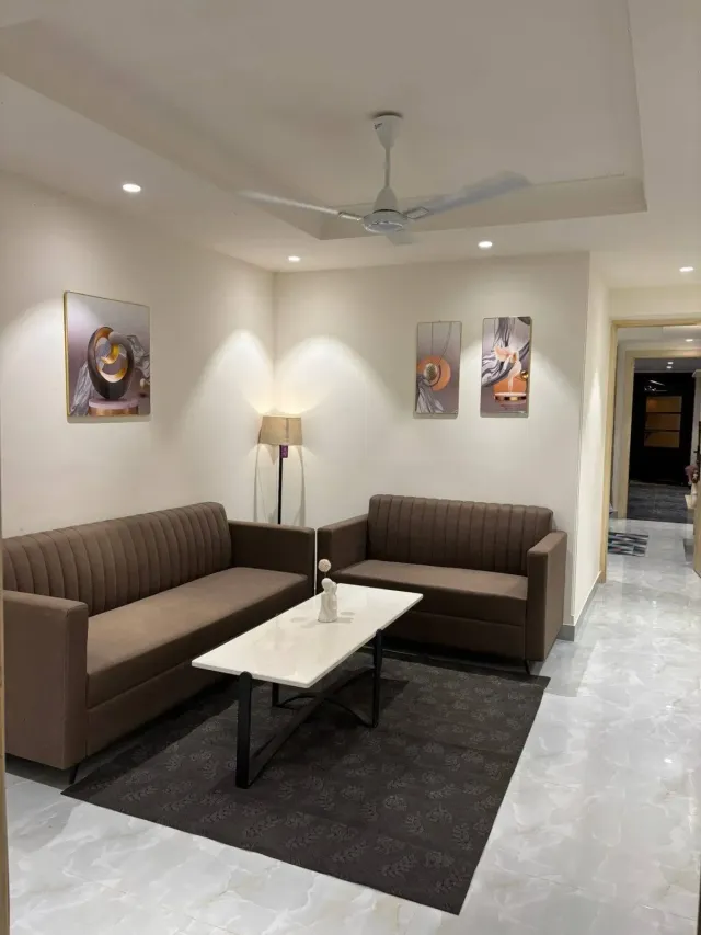 Sector 43 | Fully furnished 2BHK | ₹65,000/month | Gated community | Ready to move — photo 9
