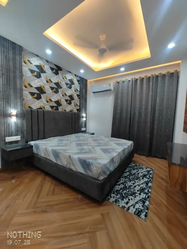 Sector 45 | 3BHK near metro & Golf Course Road | ₹85,000/month negotiable — photo 3