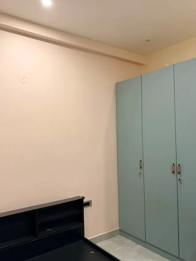 Sector 45 | Fully furnished park-facing 3BHK | ₹76,000/month | Lift, parking & inverter | Families — photo 13