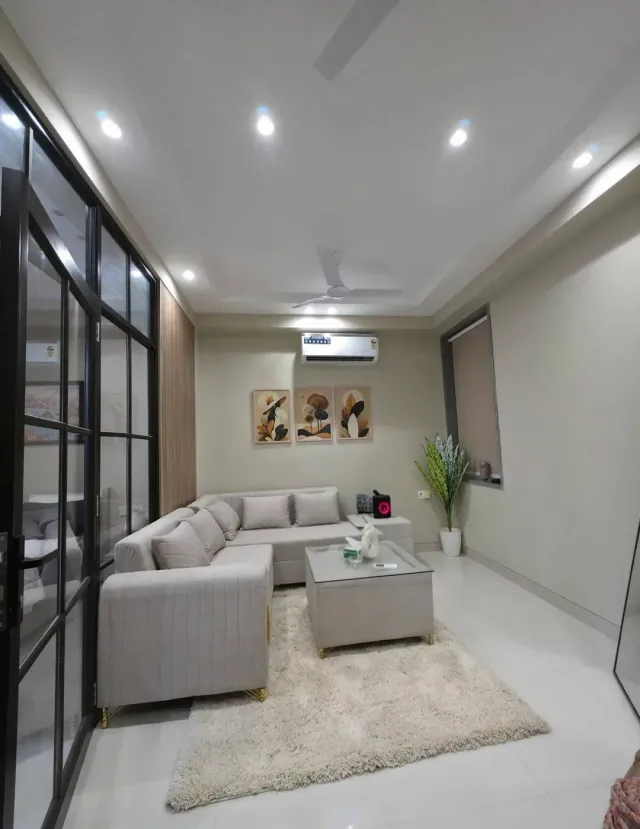Sector 38, Gurugram | Fully furnished 1BHK near Medanta | ₹36,000/month | ₹50,000 security | 15 days brokerage — photo 1