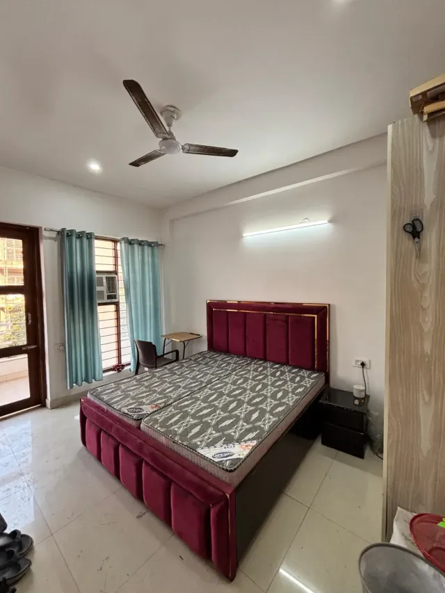 Sector 40 | Fully furnished 2BHK, second floor | ₹40,000 incl. maintenance | 15 days brokerage — photo 18