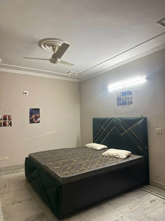 Sushant Lok 1, C Block | Fully furnished 3BHK + terrace | ₹75,000 incl. maintenance | 15 days brokerage — photo 2