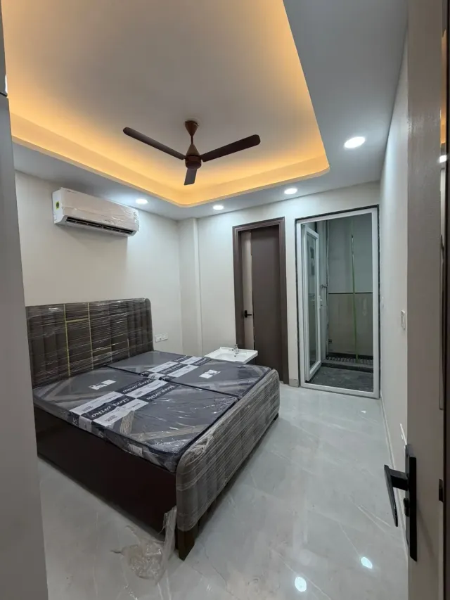 Sector 40 | Brand-new fully furnished 2BHK | ₹52,000 incl. maintenance | 15 days brokerage — photo 3