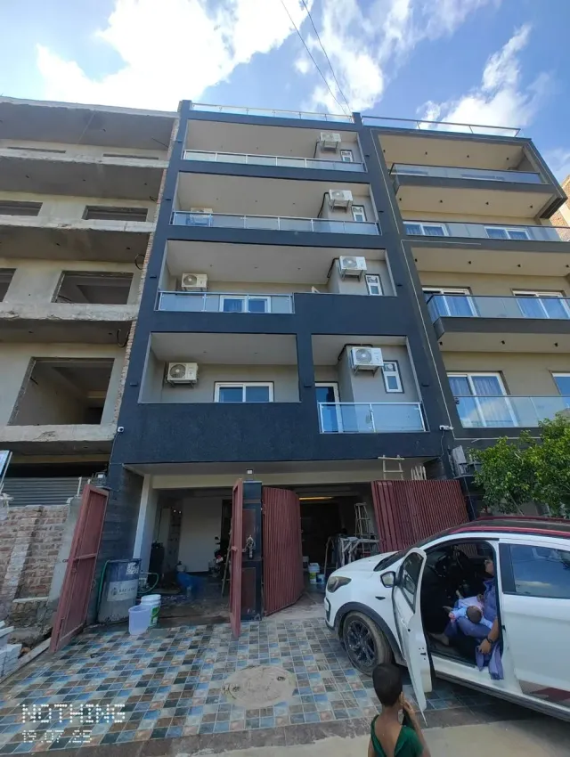 Sector 45 | 3BHK near metro & Golf Course Road | ₹85,000/month negotiable — photo 8