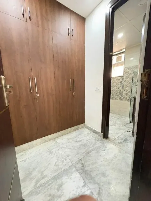 Sector 57, Gurugram | Fully furnished 3BHK | ₹82,000/month including maintenance | Lift & stilt parking — photo 8