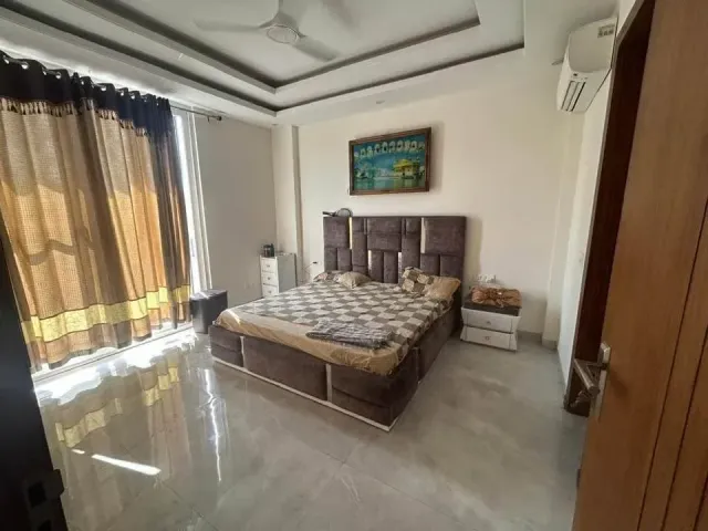 Sector 57, Gurugram | Fully furnished 4BHK with lift | ₹95,000/month | 15 days brokerage — photo 6