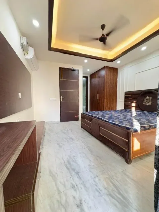 Sector 57, Gurugram | Fully furnished 3BHK | ₹82,000/month including maintenance | Lift & stilt parking — photo 13